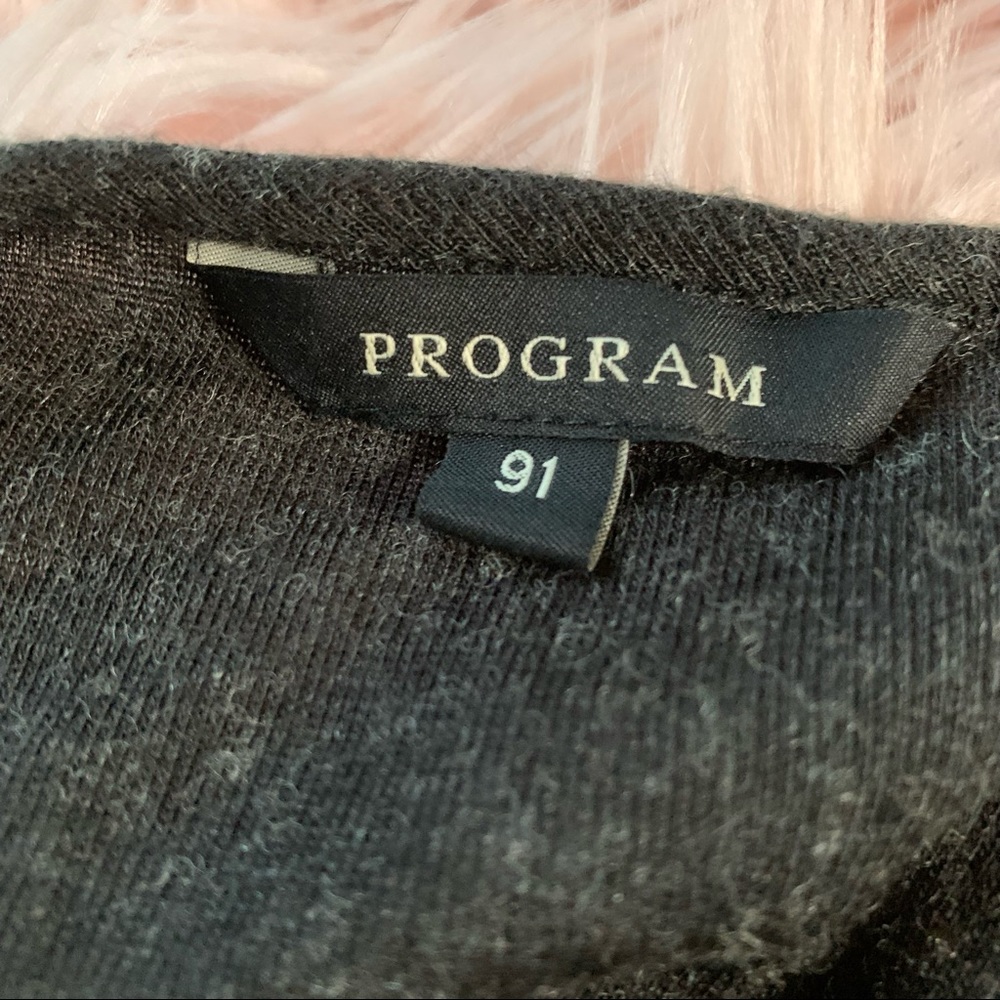 Program Soft Ruffle Sweater Top - Picture 7 of 8